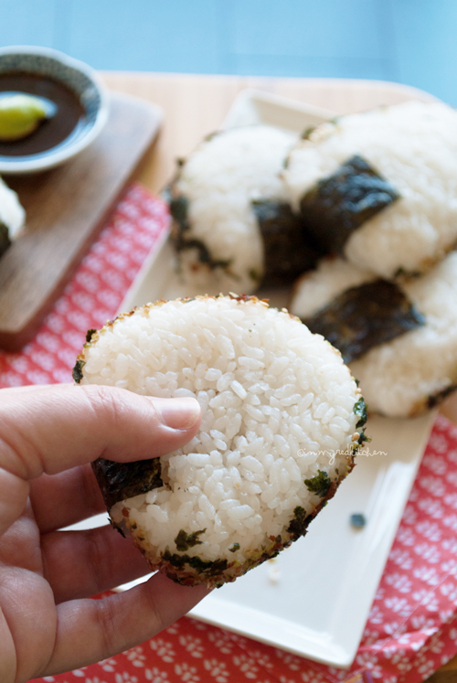 Onigiri, Japanese rice balls filled with yummyness! | in my Red Kitchen